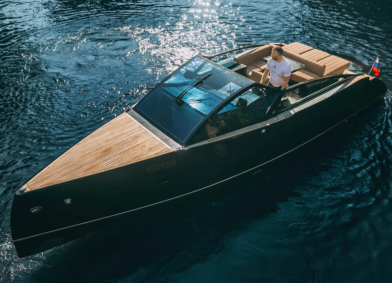 Катер Velvette 33 Интеллигент image- 1